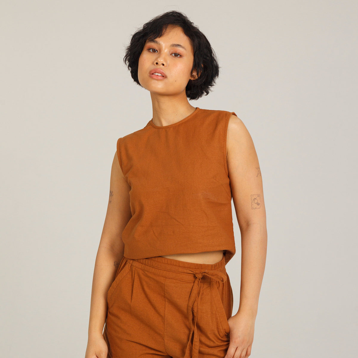 អាវទ្រនាប់ក្រណាត់អំបោះ